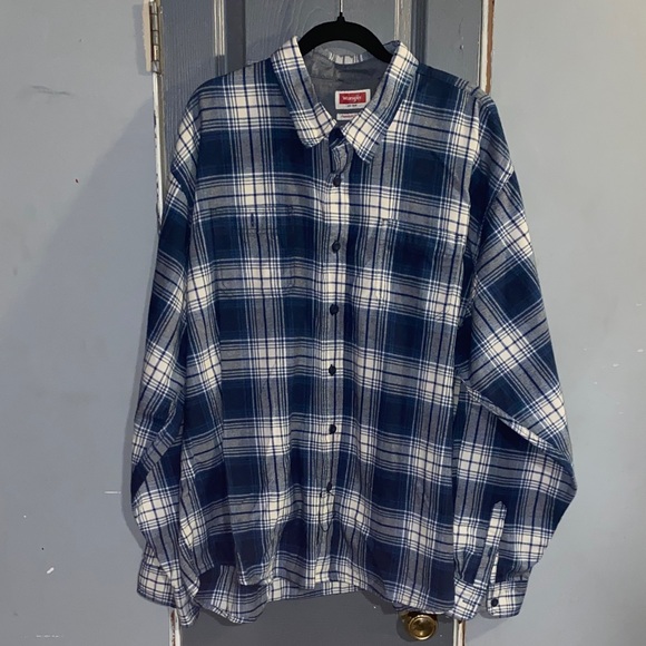 Wrangler Other - Wrangler Navy and White Plaid Men's Shirt